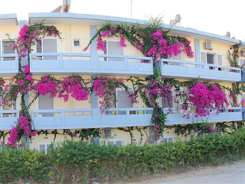 Michel Apartments Amudára Laszithiu Kültér fotó